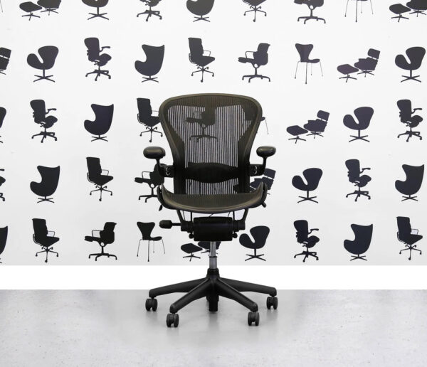 Herman Miller Aeron -Refurbished - Size B - Classic Version - Black - With Lumbar Support - Corporate Spec