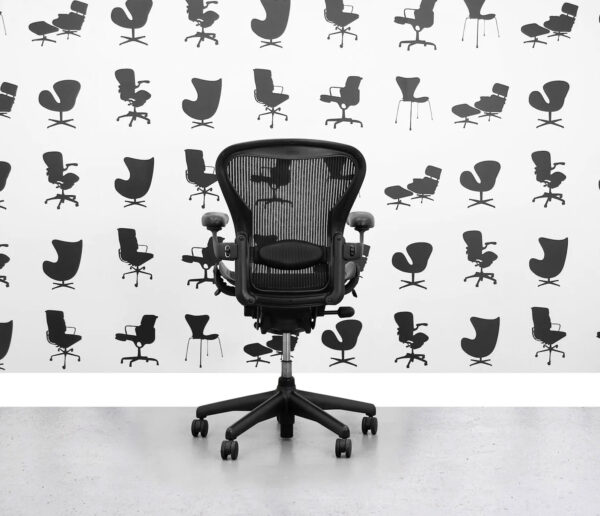 Herman Miller Aeron -Refurbished - Size B - Classic Version - Black - With Lumbar Support - Corporate Spec 3