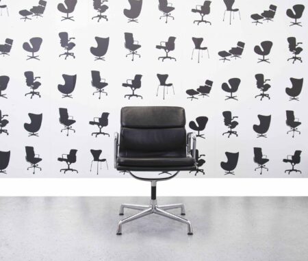 Refurbished Vitra Soft Pad EA208 - Black Leather - Chrome Frame - Corporate Spec