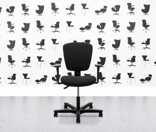 refurbished efg teamspirit task chair black