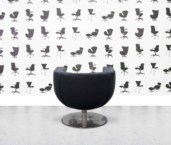 refurbished b&b italia tulip armchair abyss blue leather