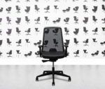 refurbished interstuhl everyis1 ev251 2d white frame black leather seat