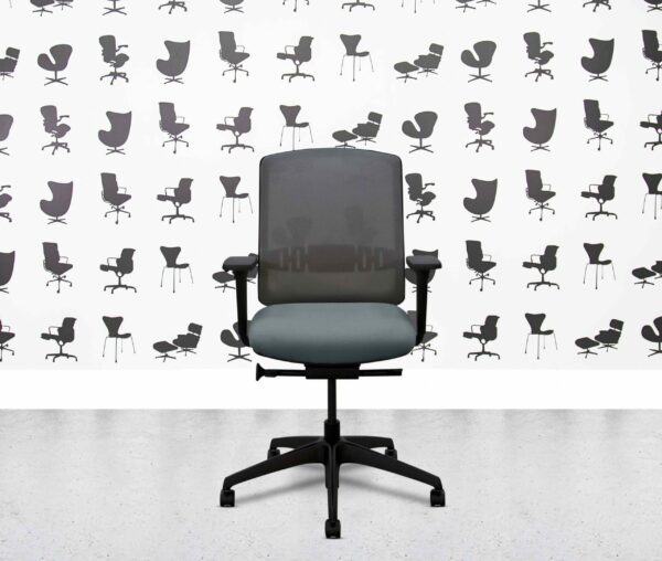 refurbished boss vite mesh back black frame 3d arms olympic
