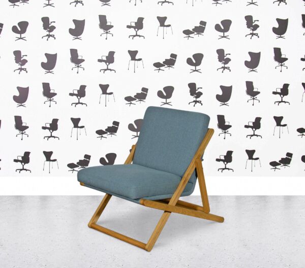 Refurbished Orangebox Yolo-01 Lounge Chair - Blue Fabric