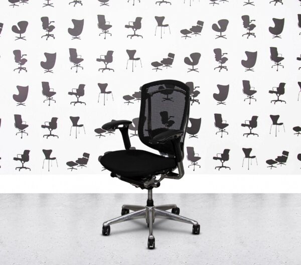 Refurbished Teknion Contessa 4D - Polished Aluminium - Black