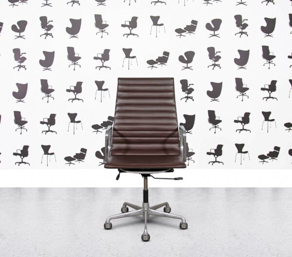 Refurbished ICF Charles Eames EA119 - Polished Aluminium - Brown Leather