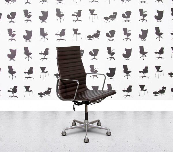 Refurbished ICF Charles Eames EA119 - Polished Aluminium - Brown Leather