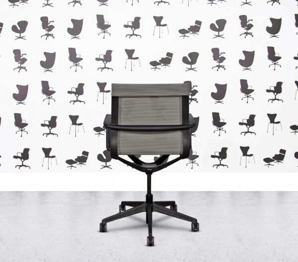 Refurbished Verco Flux Medium Back - Black Frame - Grey Mesh