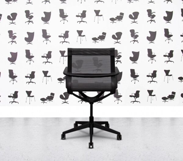Refurbished Verco Flux Medium Back - All Black