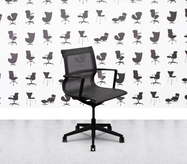 Refurbished Verco Flux Medium Back - All Black