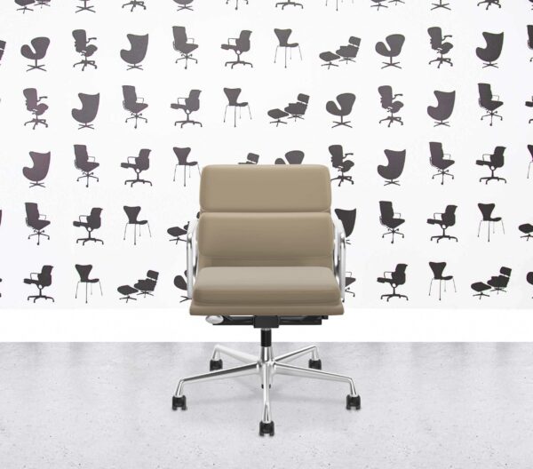 Refurbished Vitra Eames Soft Pad EA217 - Premium Leather - Pol Alu - Sand