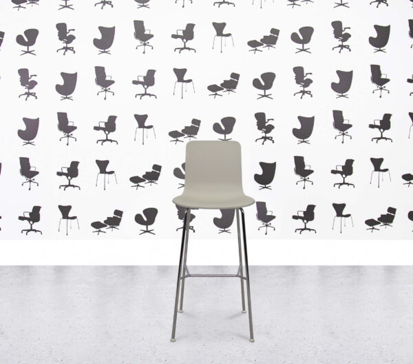 Refurbished Vitra HAL Stool High - White Shell