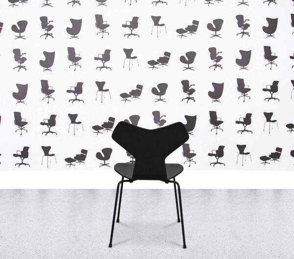 Refurbished Fritz Hansen Grand Prix 3130 Stacking Chair - Black