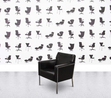 Refurbished Moroso STEEL Leather Easy Chair - Black