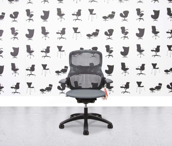 Refurbished Knoll Generation - Black Mesh - Paseo